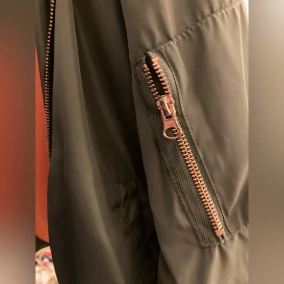 Bomber Jacket - Picture 2 of 6